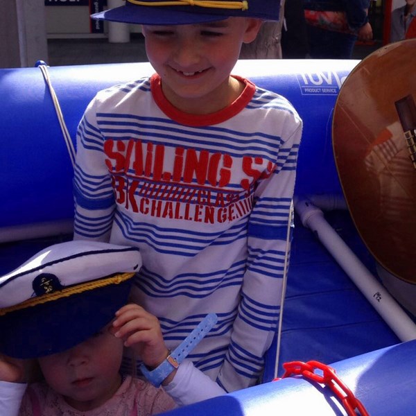 MATROZENBOOT 2017-04-02 Tilburg (73)vb (900x900).jpg