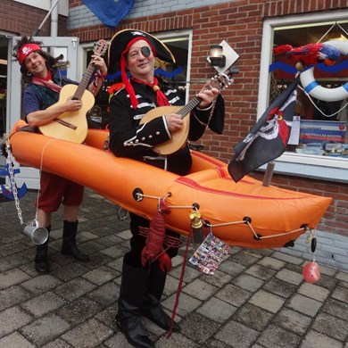 PIRATENBOOT 2017-07-01 Oud-Beijerland (37)vb (1000x1000).jpg