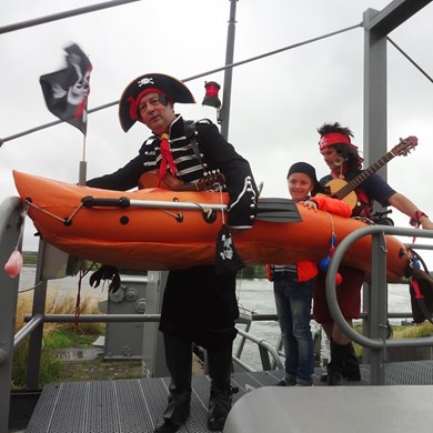 PIRATENBOOT 2017-07-01 Oud-Beijerland (03)vb (1000x1000).jpg
