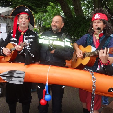 PIRATENBOOT 2017-07-01 Oud-Beijerland (51)vb (1000x1000).jpg