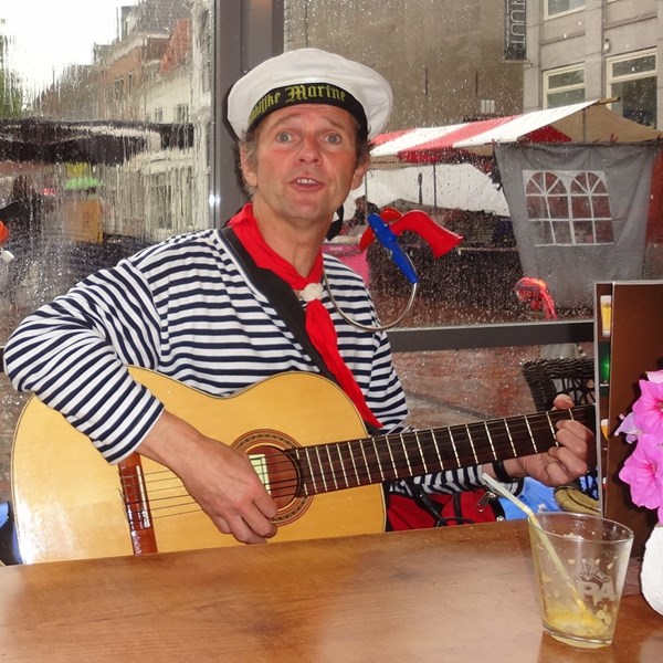 MATROZENBOOT 2016-08-02 Zierikzee (29)v (1000x1000).JPG