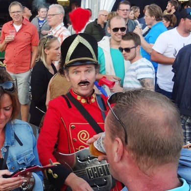 DE ANDERE FANFARE 2016-08-16 Woerden (48)vb (1000x1000).jpg