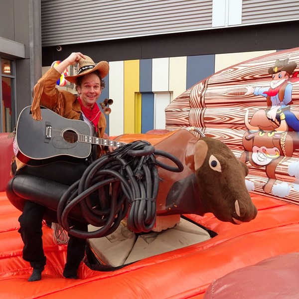 COWBOY SILLY BILLY 2017-10-26 (17)vb (1000x1000).jpg