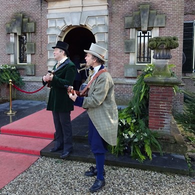 DICKENS MUSE 2017-12-17 Lisse (07)v2 (1000x1000).JPG