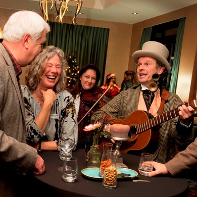 DICKENS MUSE 2017-12-20 Leiden (29)v (1000x1000).jpg