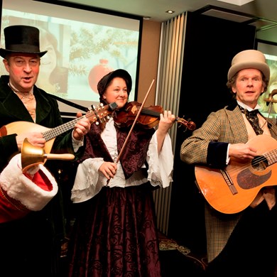 DICKENS MUSE 2017-12-20 Leiden (28)v (1000x1000).jpg