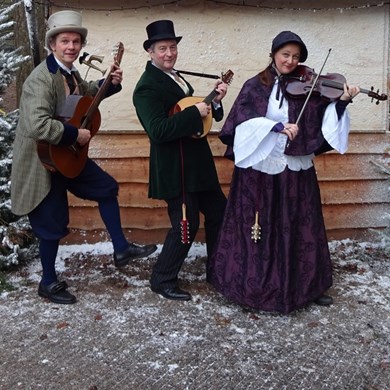 DICKENS MUSE 2017-12-26 dickensfestijn muzikanten.jpg