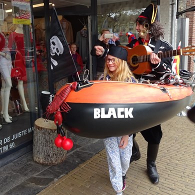PIRATENBOOT 2018-05-19 (06)v (1000x1000).JPG
