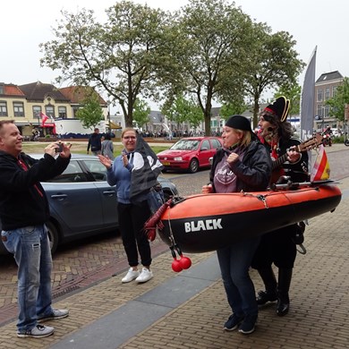 PIRATENBOOT 2018-05-19 (32)v (1000x1000).JPG