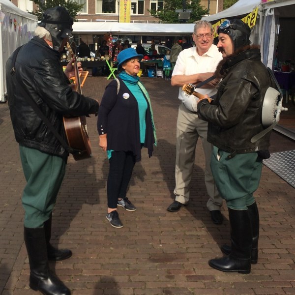 VLIEGENIERS 2018-09-08 Schiebroek (4)v (1000x1000).JPG