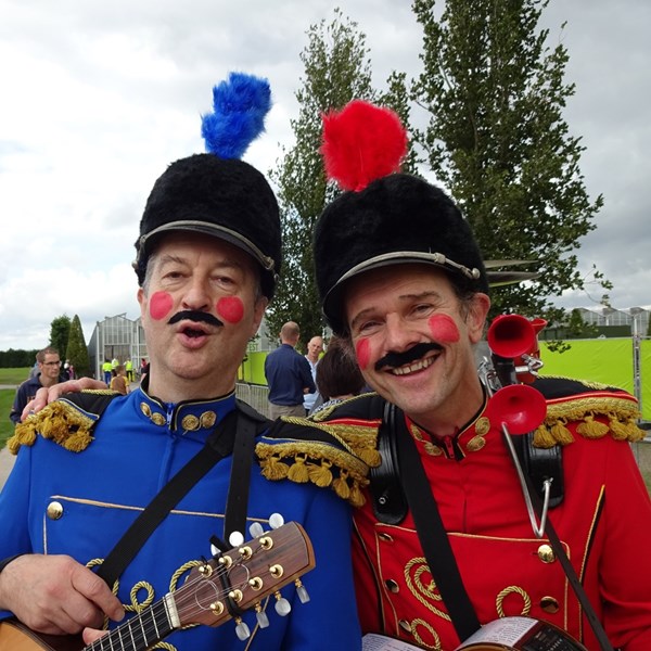 DE ANDERE FANFARE 2018-09-15 Fijnaart (01)v (1000x1000).JPG