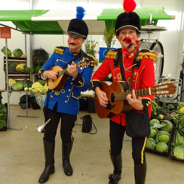 DE ANDERE FANFARE 2018-09-15 Fijnaart (10)v (1000x1000).JPG