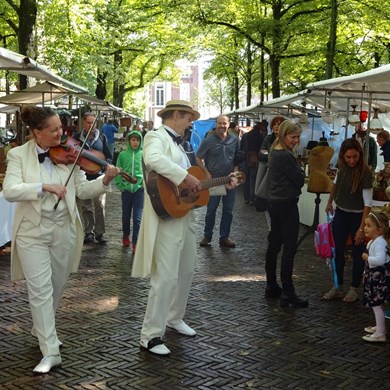 CLASSICAL MUSE 2018-08-25 Den Haag (71)vb (1000x1000).jpg