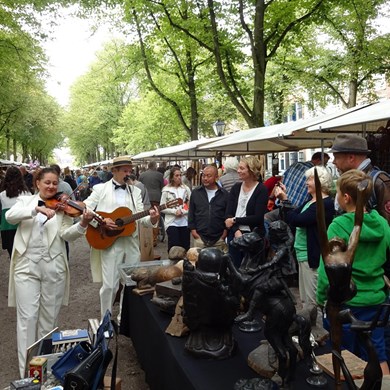 CLASSICAL MUSE 2018-08-26 Den Haag (09)vb (1000x1000).jpg