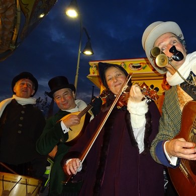 DICKENS MUSE 2018-11-21 Oegstgeest (24)v (1000x1000).JPG