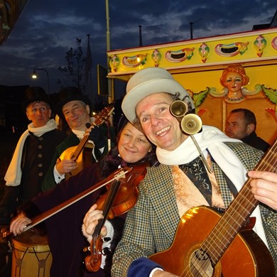 DICKENS MUSE 2018-11-21 Oegstgeest (21)v (1000x1000).JPG
