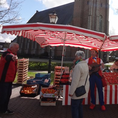 ORANJE BOVEN 2016-04-23 Renesse (12)v (1000x1000).JPG
