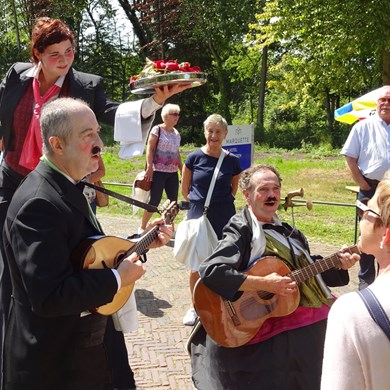 OBER UNTER TRIO 2019-07-21 Heemskerk (67)vb (1000x1000).jpg