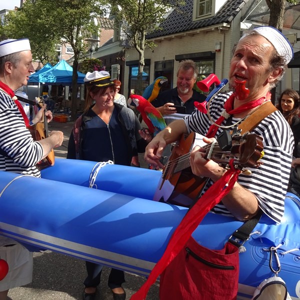 MATROZENBOOT 2019-09-23 Domburg (10)v (1000x1000).JPG