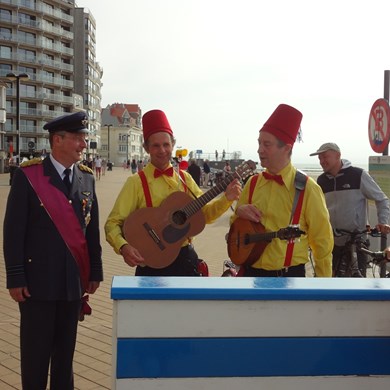 PARATATA (RGZ) 2016-07-21 Middelkerke (19) (1000x1000).JPG