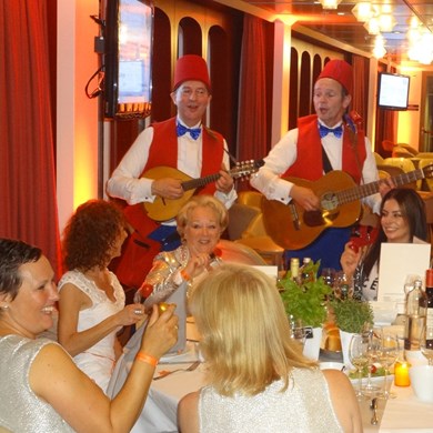 PARATATA 2014-10-03 Rotterdam (07)v (1000x1000).jpg