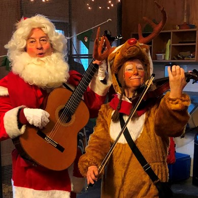 SANTA & RUDOLF 2019-12-13 Udenhout (05)v (1000x1000).jpg