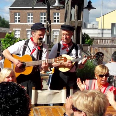 BOERTJES 2019-06-16 Wellen (01)v (1000x1000).jpg