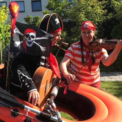 PIRATENBOOT 2020-06-28 (57)v (1000x1000).jpg