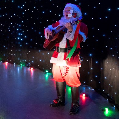 SANTA 2020-12-19 R'veen (49)vb (1000x1000).jpg