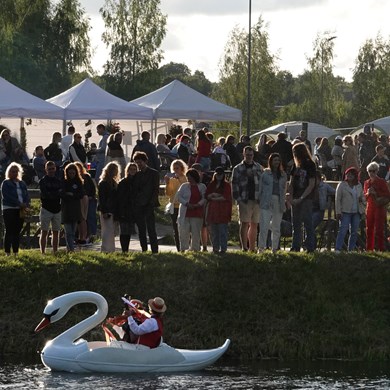 ZINGENDE ZWAAN 2023-07-20-Letland-(5)-web.jpg
