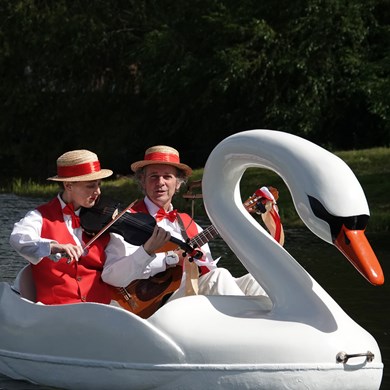 ZINGENDE ZWAAN 2023-07-20-Letland-(117)b-web.jpg