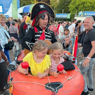 PIRATENBOOT 2023-08-15 Woerden-(2)b-web.jpg