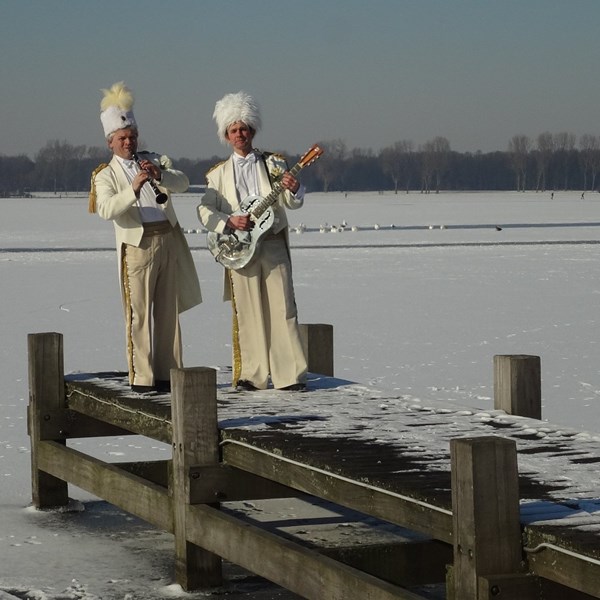 winter muzikanten - sneeuw en ijs - kralingen.jpg