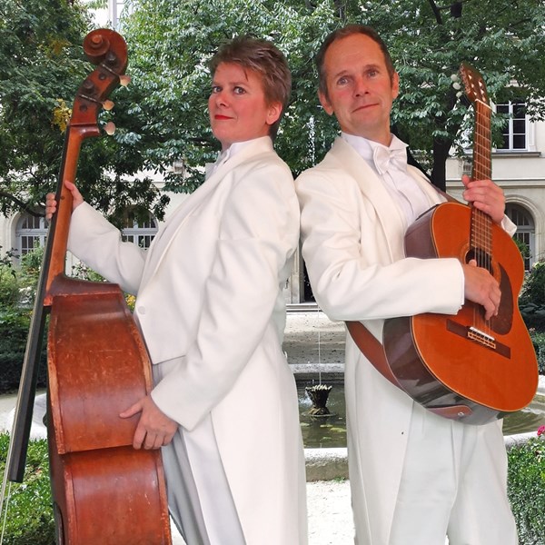 bruiloft_muziek stijlvol akoestisch mobiel muzikanten wit - Duo Chique